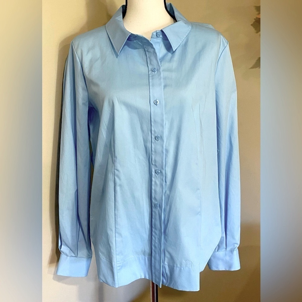 NWT Calvin Klein Button Up Blouse